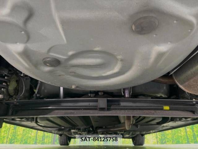 Toyota SIENTA 2016-06 343581-19