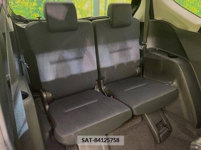 Toyota SIENTA 2016-06 343581-9