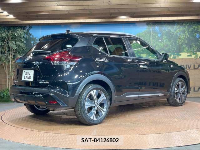 Nissan KICKS 2022-02 397004-15