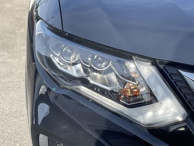 Nissan X-TRAIL 2018-05 27191-9