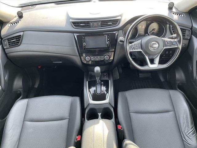 Nissan X-TRAIL 2018-05 27191-18