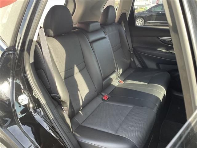 Nissan X-TRAIL 2018-05 27191-20