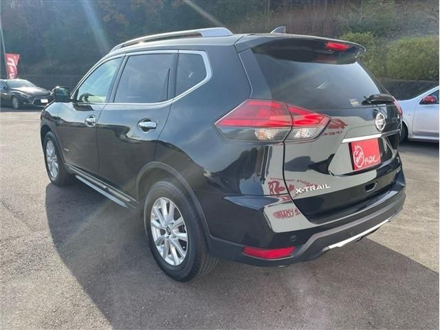 Nissan X-TRAIL 2018-05 27191-6