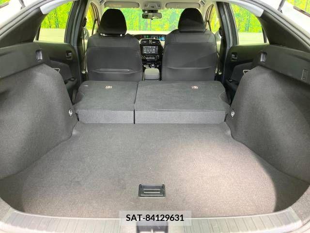 Toyota PRIUS 2019-03 281997-10