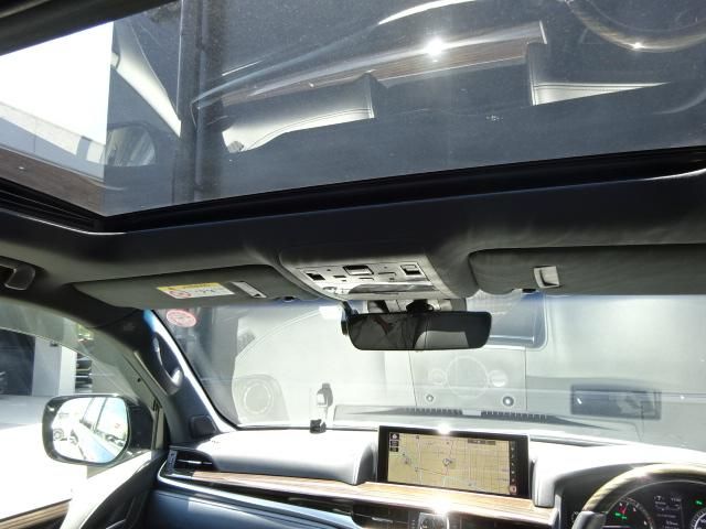 Lexus LX 2019-05 5582-12