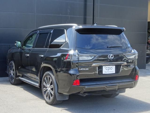 Lexus LX 2019-05 5582-5