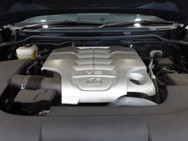 Lexus LX 2019-05 5582-18