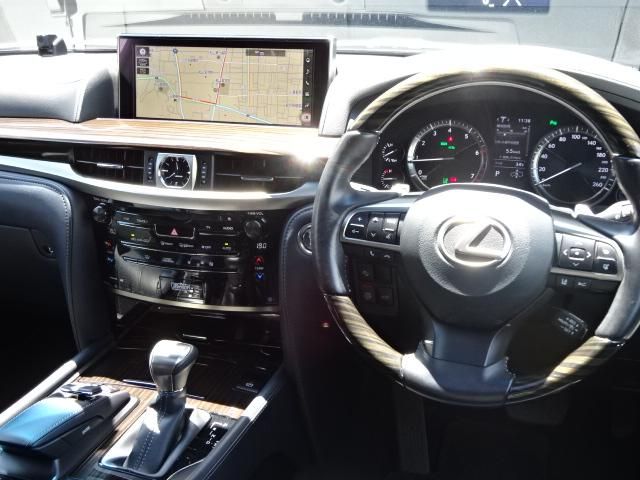 Lexus LX 2019-05 5582-14
