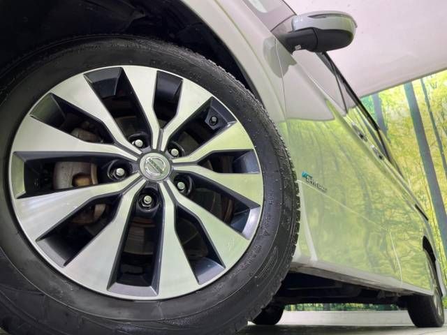 Nissan SERENA 2017-03 27439-13