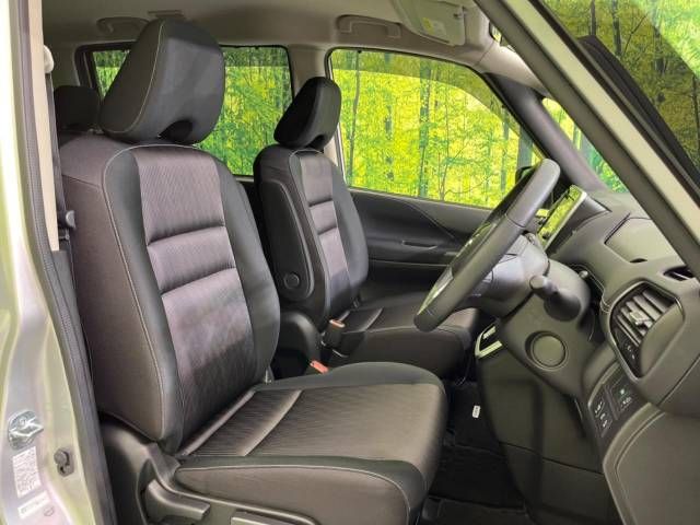 Nissan SERENA 2017-03 27439-8