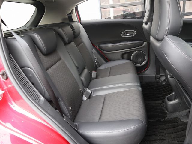 Honda VEZEL 2019-03 182283-18