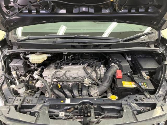 Toyota ESQUIRE 2015-02 184550-18