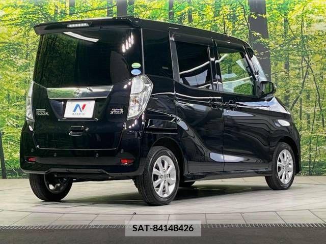 Nissan DAYZ ROOX 2019-06 334120-17