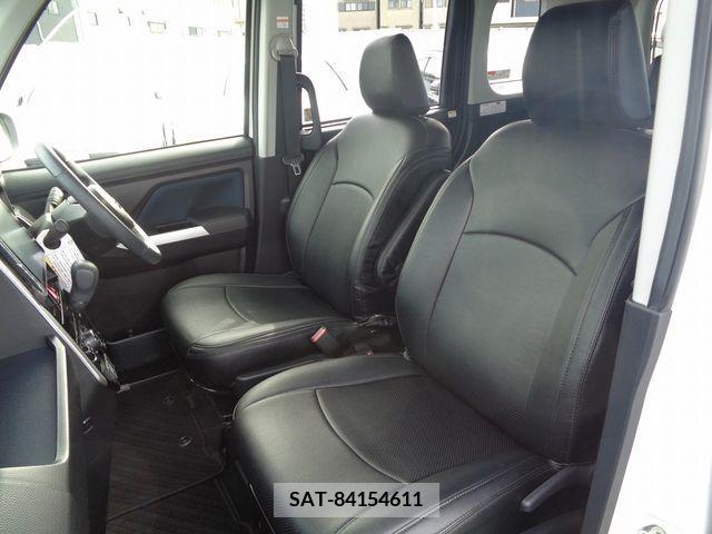 Toyota ROOMY 2021-03 283738-4