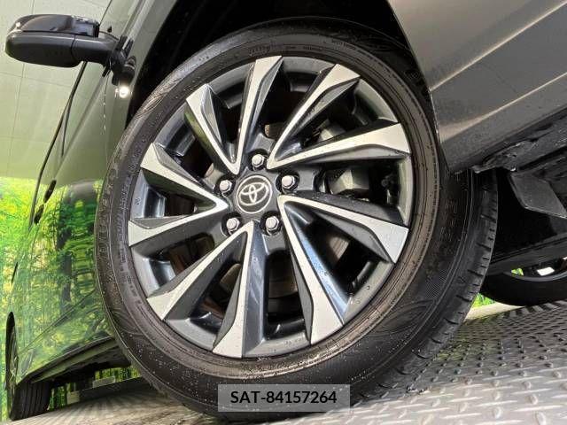 Toyota VOXY HYBRID 2023-02 238464-14
