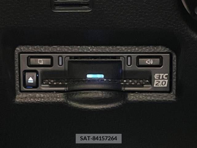 Toyota VOXY HYBRID 2023-02 238464-6