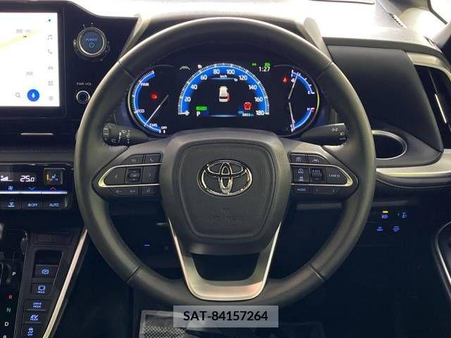 Toyota VOXY HYBRID 2023-02 238464-12