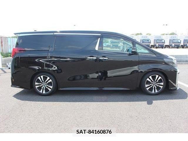 Toyota ALPHARD 2018-02 347560-9