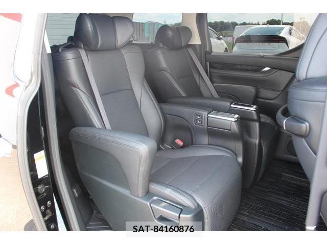 Toyota ALPHARD 2018-02 347560-15