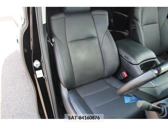 Toyota ALPHARD 2018-02 347560-14