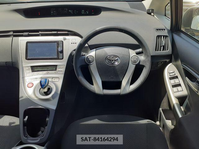 Toyota PRIUS 2013-09 282093-15