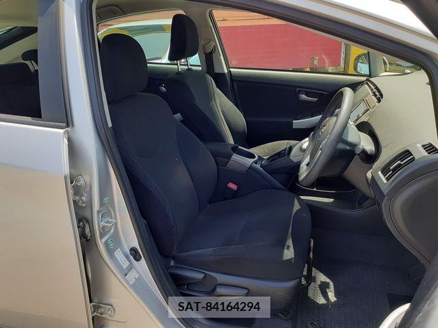 Toyota PRIUS 2013-09 282093-16