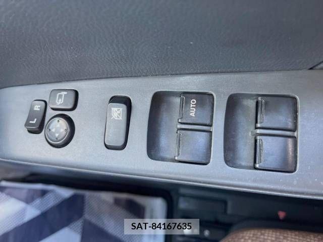 Nissan MOCO 2013-06 277840-4