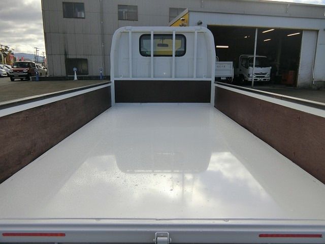 Isuzu ELF TRUCK 2014-09 181628-9