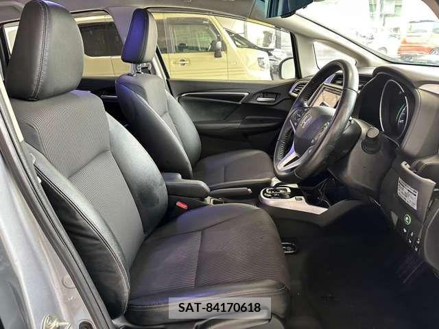 Honda FIT 2019-06 384686-6