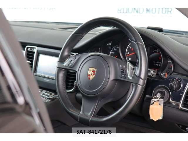 Porsche PANAMERA 2013-11 229971-8