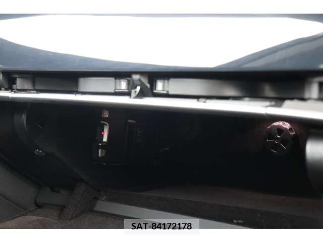 Porsche PANAMERA 2013-11 229971-19