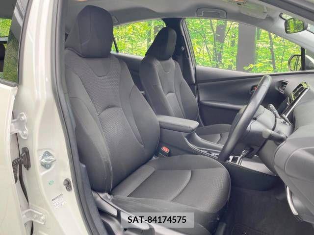 Toyota PRIUS 2019-05 347869-8