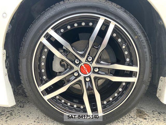 Toyota PRIUS 2016-09 281894-8