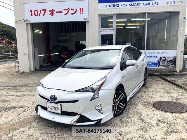 Toyota PRIUS 2016-09 281894-1