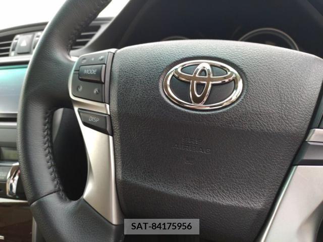 Toyota MARK X 2013-06 385656-21