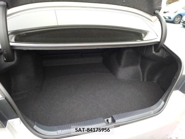 Toyota MARK X 2013-06 385656-24