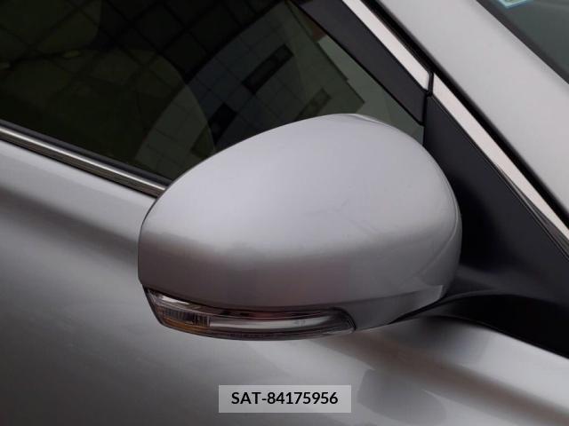 Toyota MARK X 2013-06 385656-10