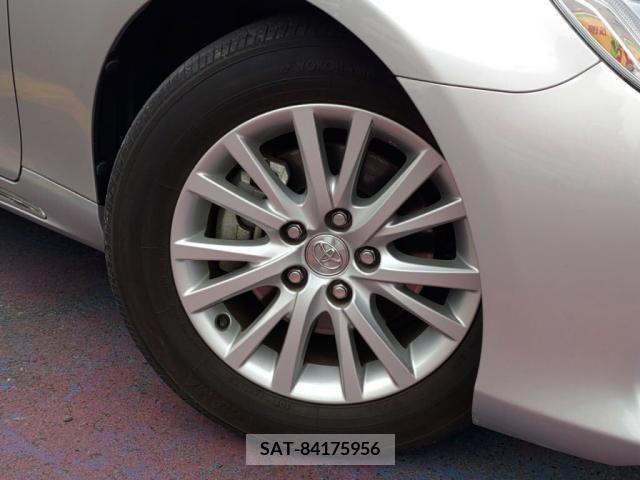 Toyota MARK X 2013-06 385656-9