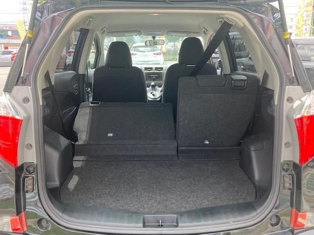 Toyota RACTIS 2012-03 6599-25