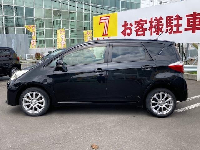 Toyota RACTIS 2012-03 6599-8
