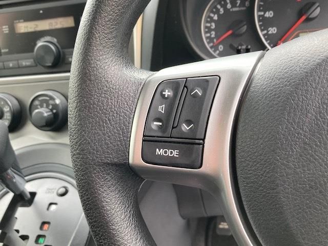 Toyota RACTIS 2012-03 6599-13