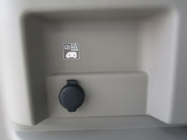 Suzuki EVERY WAGON 2022-12 7118-9