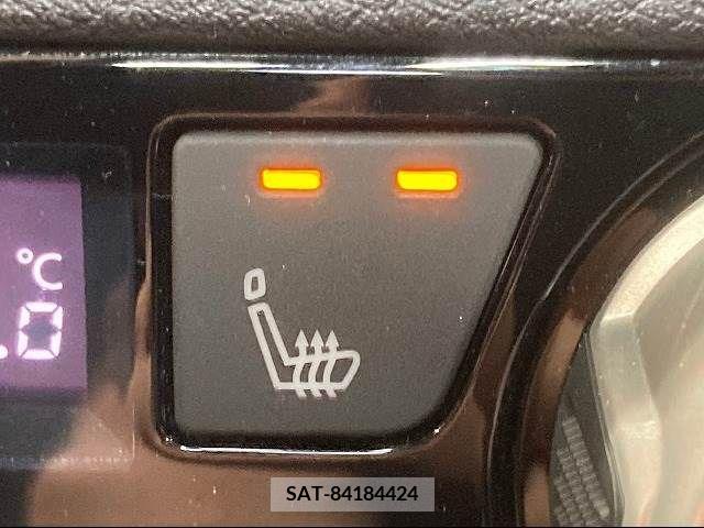 Nissan KICKS 2021-06 223344-6