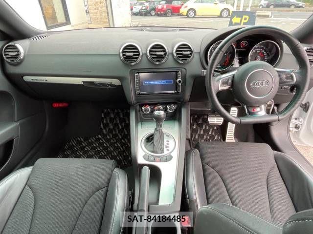 Audi TT 2013-12 261423-1