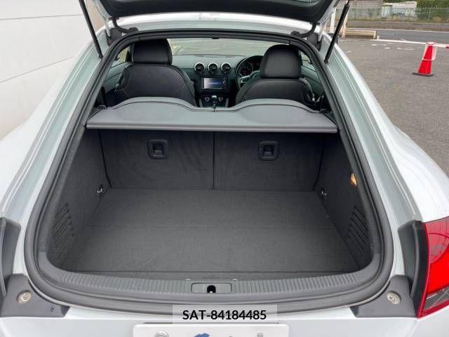 Audi TT 2013-12 261423-11