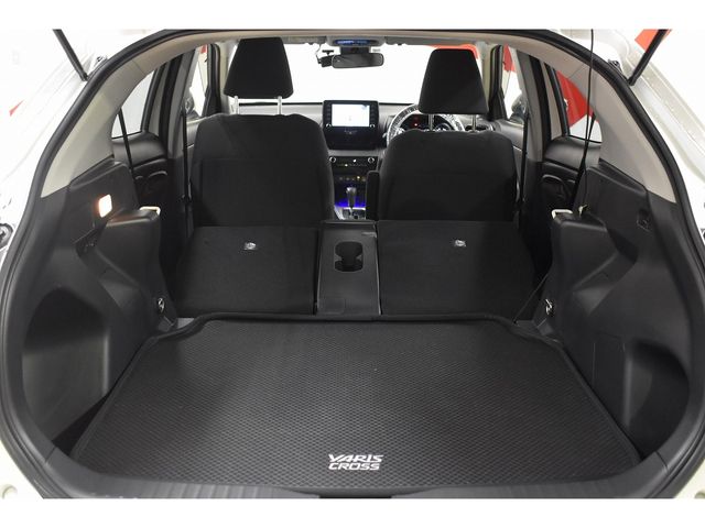Toyota YARIS CROSS 2022-03 190826-5