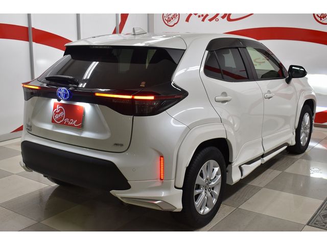 Toyota YARIS CROSS 2022-03 190826-28