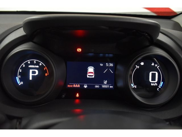 Toyota YARIS CROSS 2022-03 190826-14