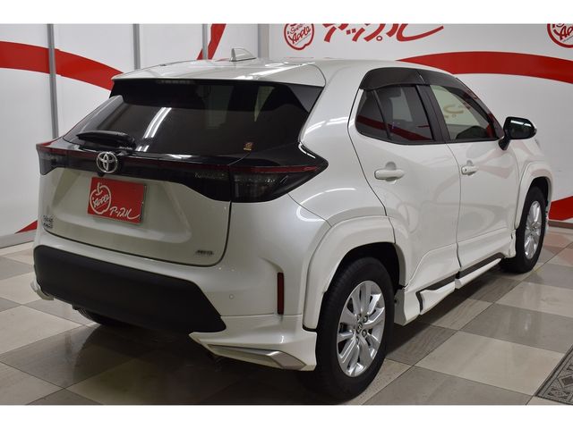Toyota YARIS CROSS 2022-03 190826-27