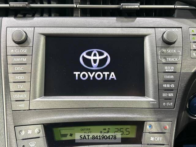Toyota PRIUS 2012-05 226896-2